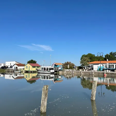 Spacious Mobil 42m2 - 3bed-2bath-clim Siblu Les Charmettes *