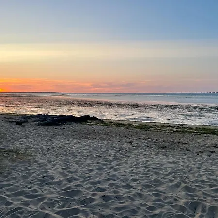 Spacious Mobil 42m2 - 3bed-2bath-clim Siblu Les Charmettes Сasa de vacaciones *