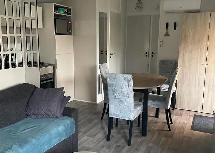 Spacious Mobil 42m2 - 3bed-2bath-clim Siblu Les Charmettes *